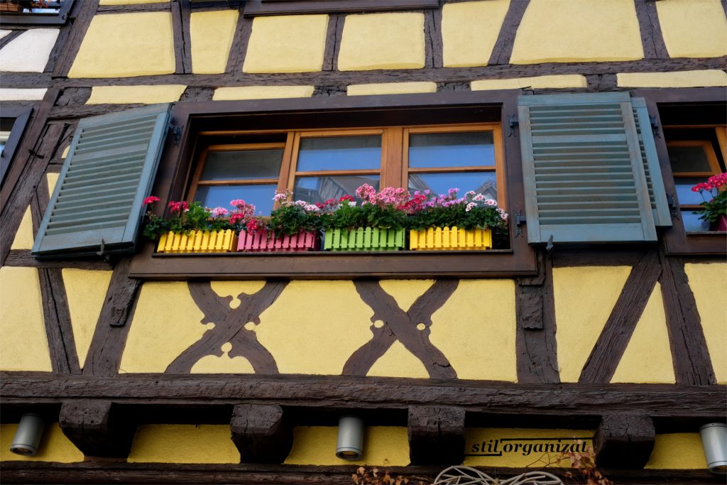 Fereastra colorata in Colmar
