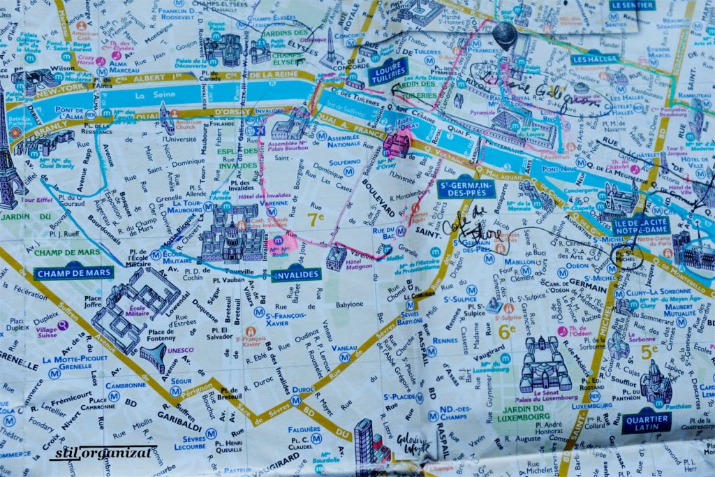 Harta Paris - amintiri din vacante